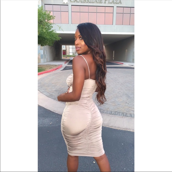 Khloe Dress - Picture 2 of 3